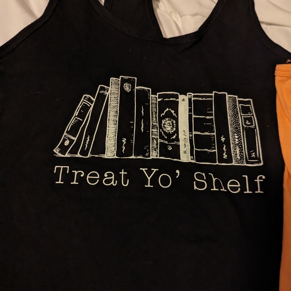 Reading themed tank tops - bundle of three - Picture 4 of 6